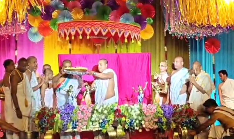 चंद्रोदय मंदिर में धूमधाम से मनाया गया चैतन्य महाप्रभु का 540वां प्राकट्य महोत्सव